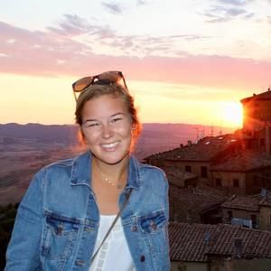 Meet your Posher, Maggie